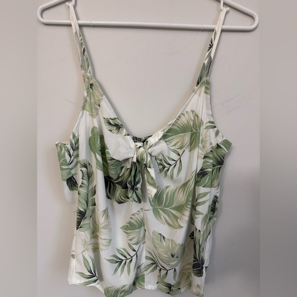 Dynamite Woven Leaf Print Tie-Front Cami Top - Green/White